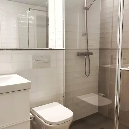 Global & Aparthotel L’Hospitalet de Llobregat